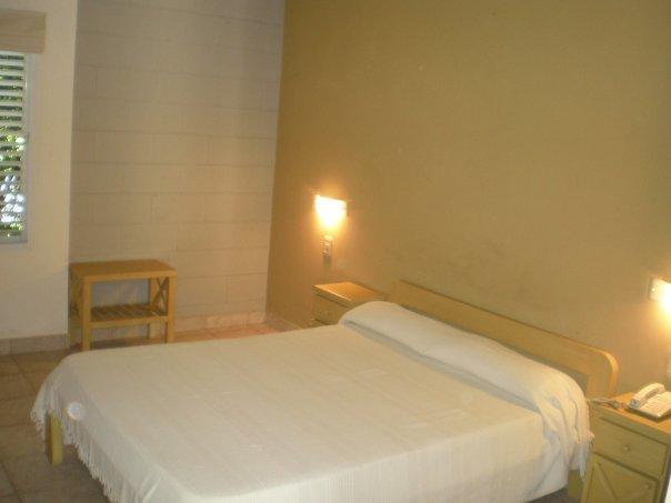 Hotel Barrancas San Pedro Buitenkant foto